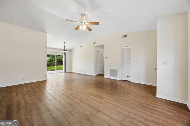 180 Dogwood Circle, St. Marys, GA 31558