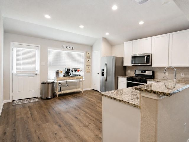 2228 Raider Drive, Conroe, TX 77301