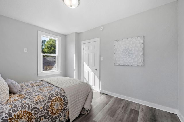 3306 Logan Avenue N, Minneapolis, MN 55412