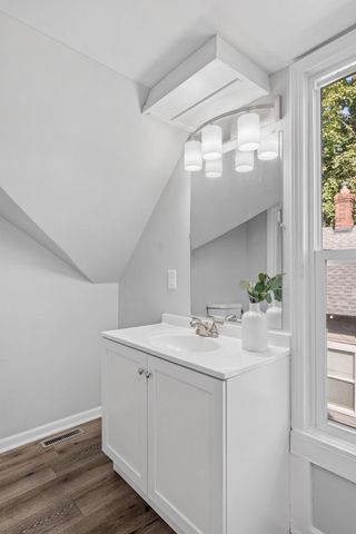 3306 Logan Avenue N, Minneapolis, MN 55412