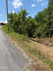 Lot 69 Oak Lake Dr Drive, Sevierville, TN 37876