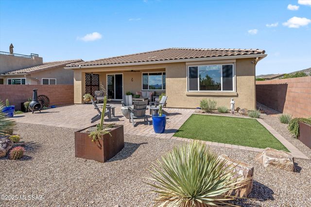 7631 W Laurel Lane, Marana, AZ 85658