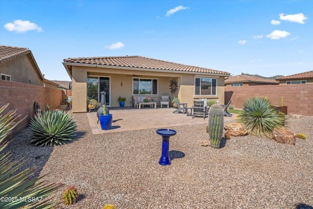 7631 W Laurel Lane, Marana, AZ 85658