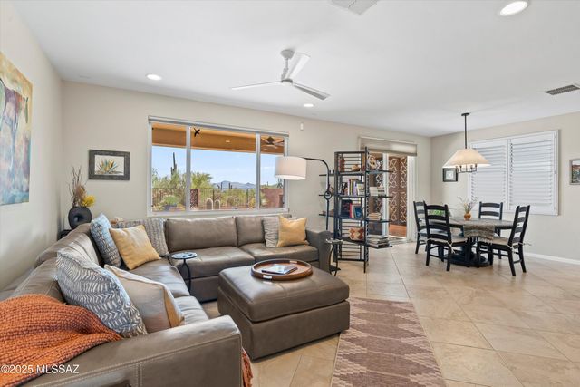 7631 W Laurel Lane, Marana, AZ 85658