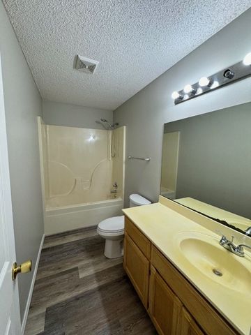 7 Weston Lane, Bella Vista, AR 72715