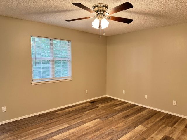 7 Weston Lane, Bella Vista, AR 72715