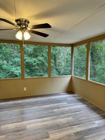 7 Weston Lane, Bella Vista, AR 72715