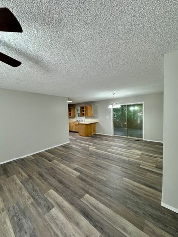 7 Weston Lane, Bella Vista, AR 72715