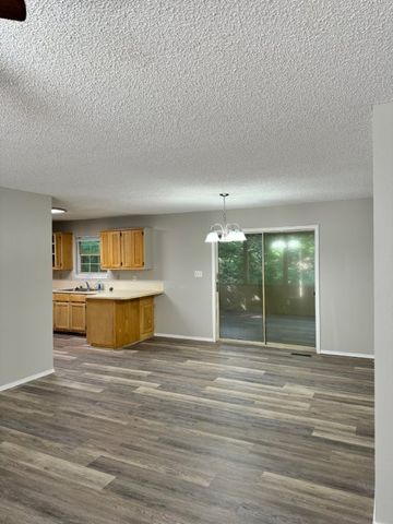 7 Weston Lane, Bella Vista, AR 72715