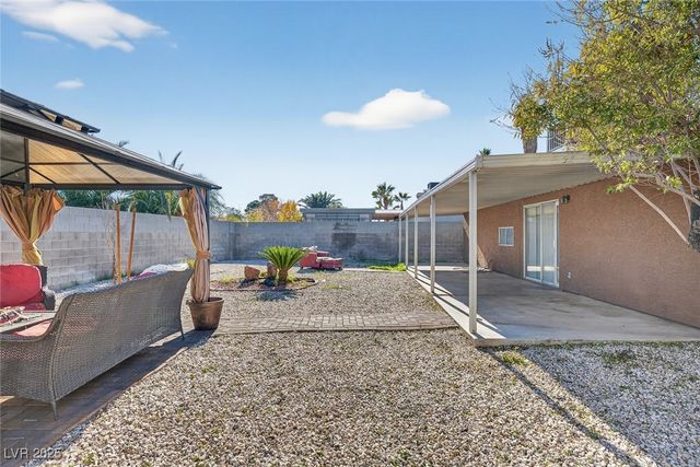 3132 Gentle Breeze Street, Las Vegas, NV 89108