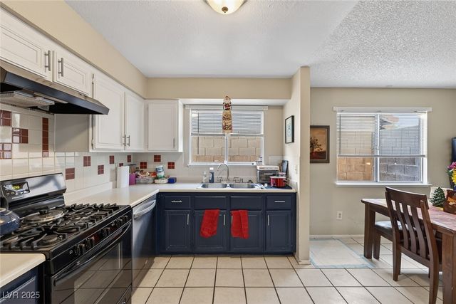 3132 Gentle Breeze Street, Las Vegas, NV 89108