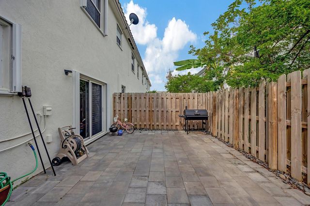 2629 SE 13th Street, Homestead, FL 33035