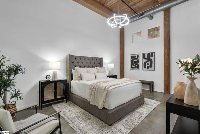400 Mills Avenue Unit 212, Greenville, SC 29605