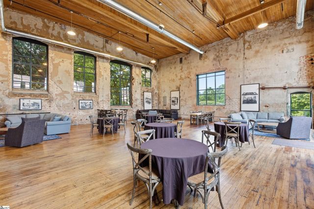 400 Mills Avenue Unit 212, Greenville, SC 29605