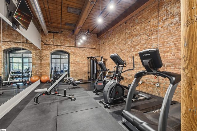 400 Mills Avenue Unit 212, Greenville, SC 29605