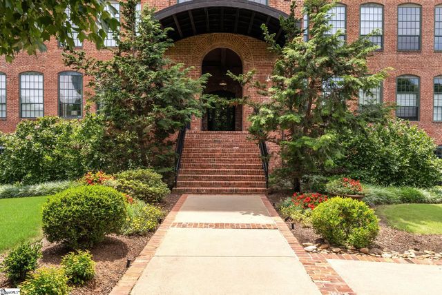 400 Mills Avenue Unit 212, Greenville, SC 29605
