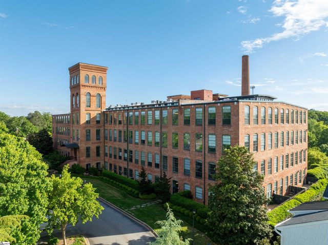 400 Mills Avenue Unit 212, Greenville, SC 29605