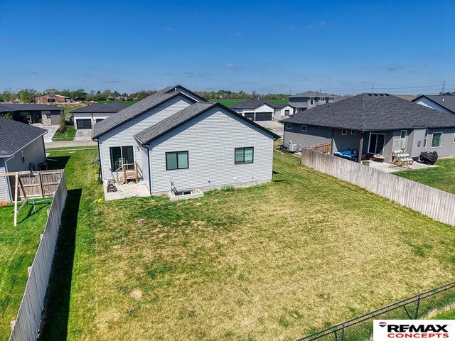 6708 Verano Drive, Lincoln, NE 68523