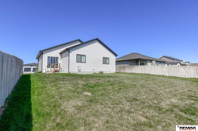 6708 Verano Drive, Lincoln, NE 68523