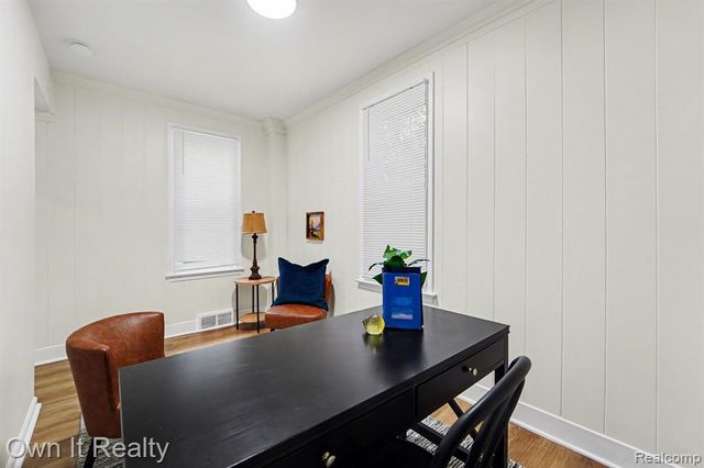 168 Kerby Road, Grosse Pointe Farms, MI 48236