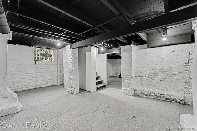 168 Kerby Road, Grosse Pointe Farms, MI 48236
