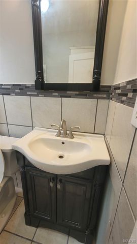 6205 Dardanella Avenue, St Louis, MO 63121