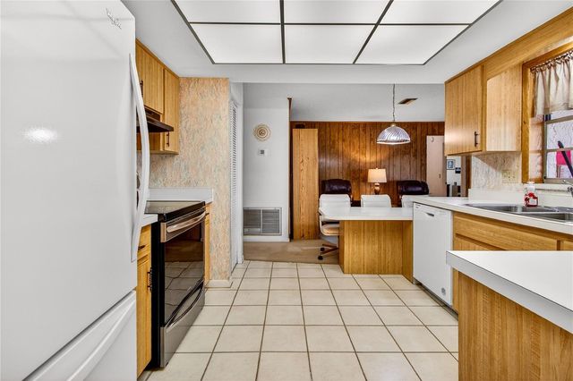 1099 PRESCOTT BOULEVARD, Deltona, FL 32738