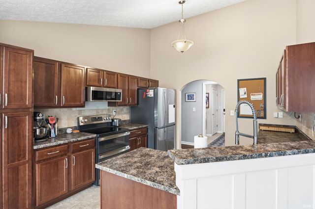 2812 Grosbeak Lane, West Lafayette, IN 47906