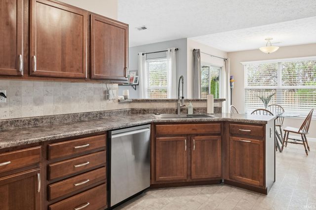 2812 Grosbeak Lane, West Lafayette, IN 47906