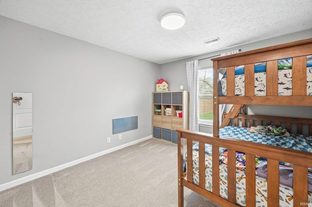 2812 Grosbeak Lane, West Lafayette, IN 47906