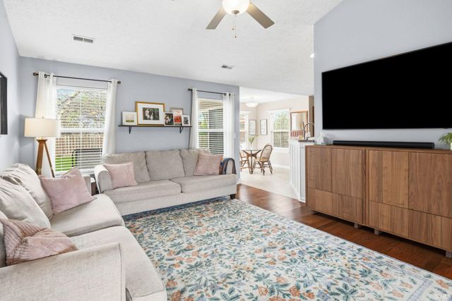 2812 Grosbeak Lane, West Lafayette, IN 47906