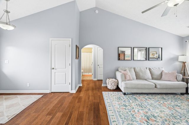 2812 Grosbeak Lane, West Lafayette, IN 47906