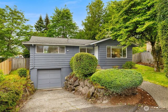 1315 102nd Avenue NE, Bellevue, WA 98004