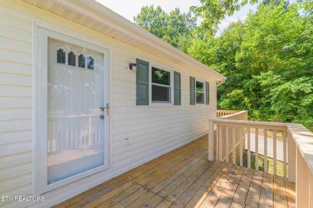 604 Trotter Rd, Knoxville, TN 37920