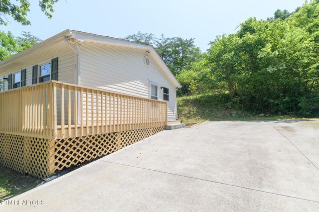 604 Trotter Rd, Knoxville, TN 37920