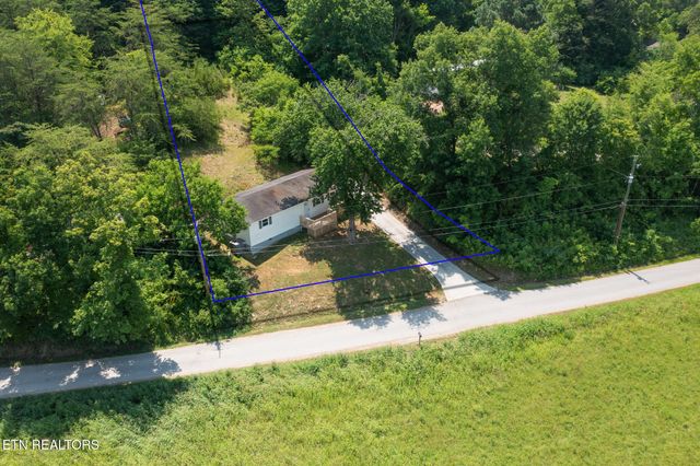 604 Trotter Rd, Knoxville, TN 37920