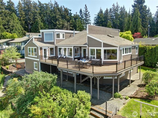7103 156th Street SW, Edmonds, WA 98026
