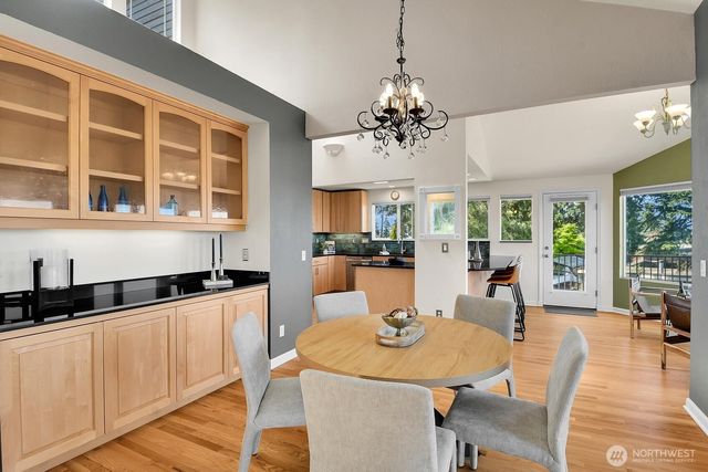 7103 156th Street SW, Edmonds, WA 98026