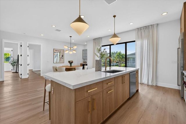 116 WIMBLEDON COURT, Redington Shores, FL 33708