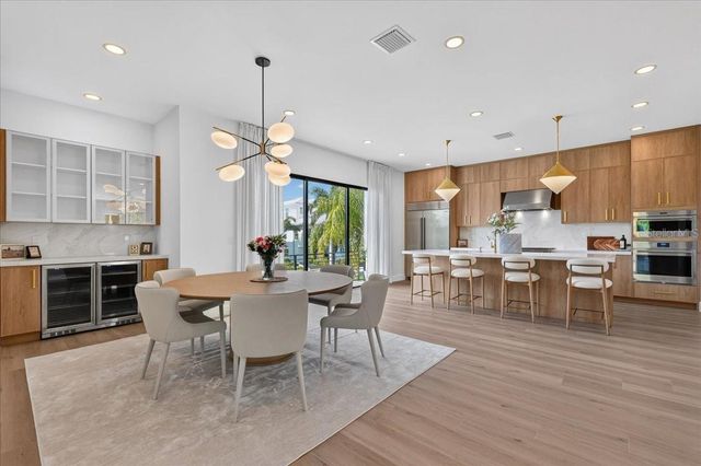 116 WIMBLEDON COURT, Redington Shores, FL 33708