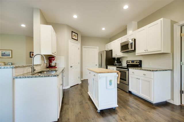 1502 Hi CIR S, Horseshoe Bay, TX 78657