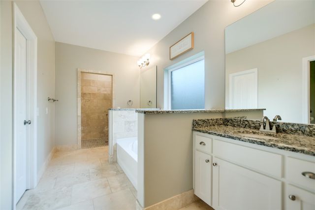 1502 Hi CIR S, Horseshoe Bay, TX 78657