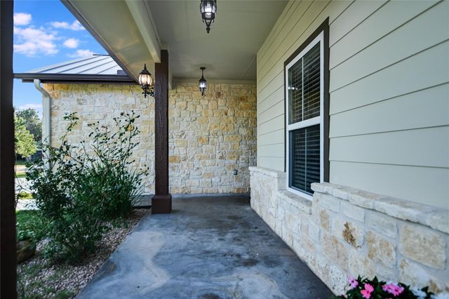 1502 Hi CIR S, Horseshoe Bay, TX 78657