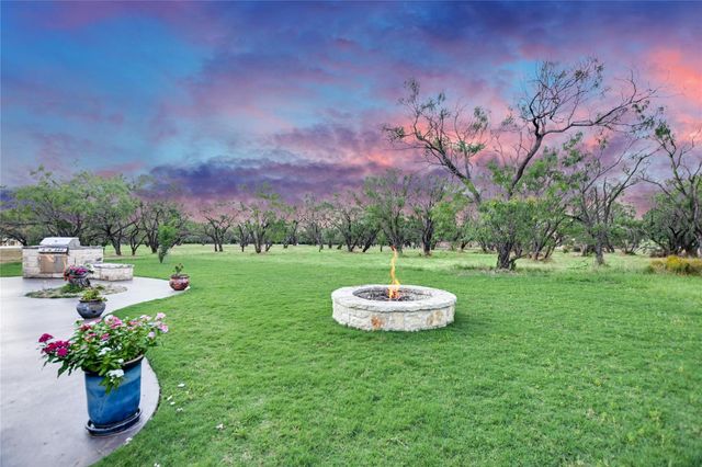 1502 Hi CIR S, Horseshoe Bay, TX 78657