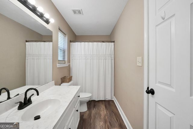 125 Bulldog Court, Barnesville, GA 30204