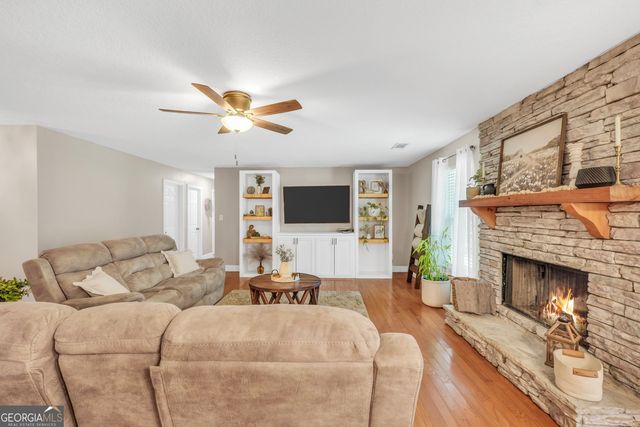 125 Bulldog Court, Barnesville, GA 30204