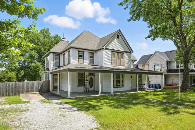 340 W Brook Street, Neosho, MO 64850