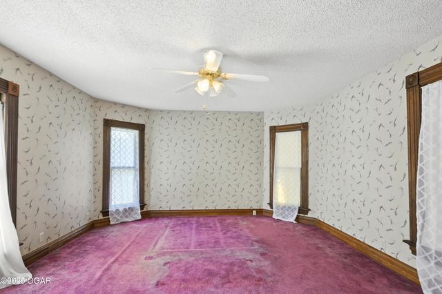 340 W Brook Street, Neosho, MO 64850