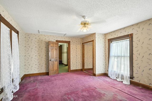 340 W Brook Street, Neosho, MO 64850