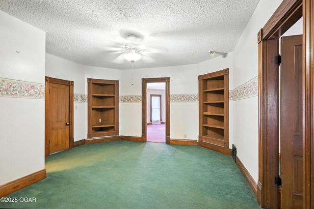 340 W Brook Street, Neosho, MO 64850